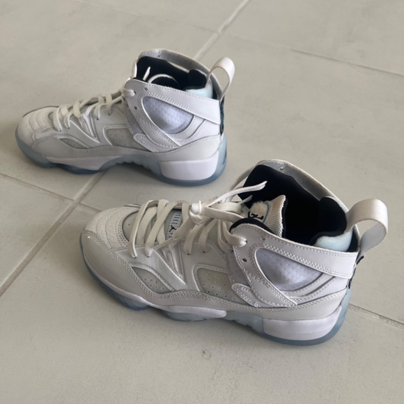 Jordan XIV 2022 - Picture 3 of 3